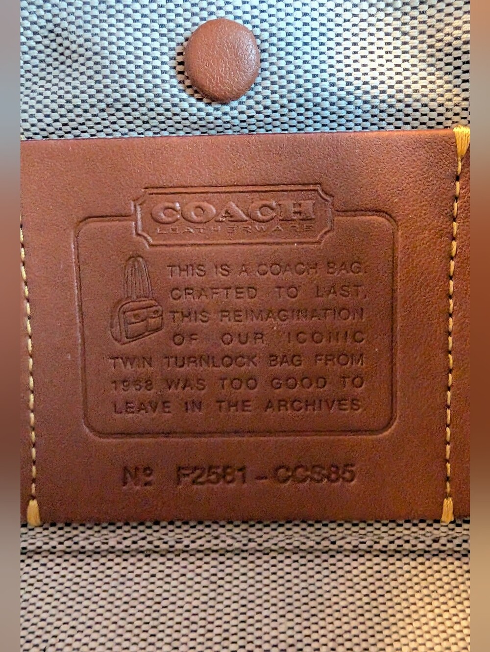 Coach Twinlock 20 Loved Leather Bag - Picture 12 of 15
